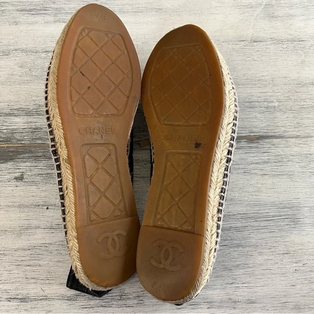 CHANEL CC Cap toe Classic Black Leather Espadrilles size 40 - Picture 10 of 11